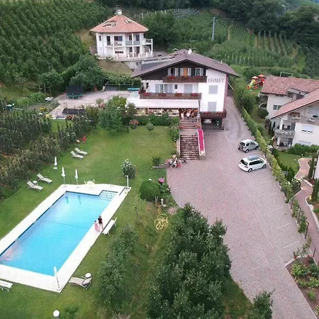 Anna Guest house